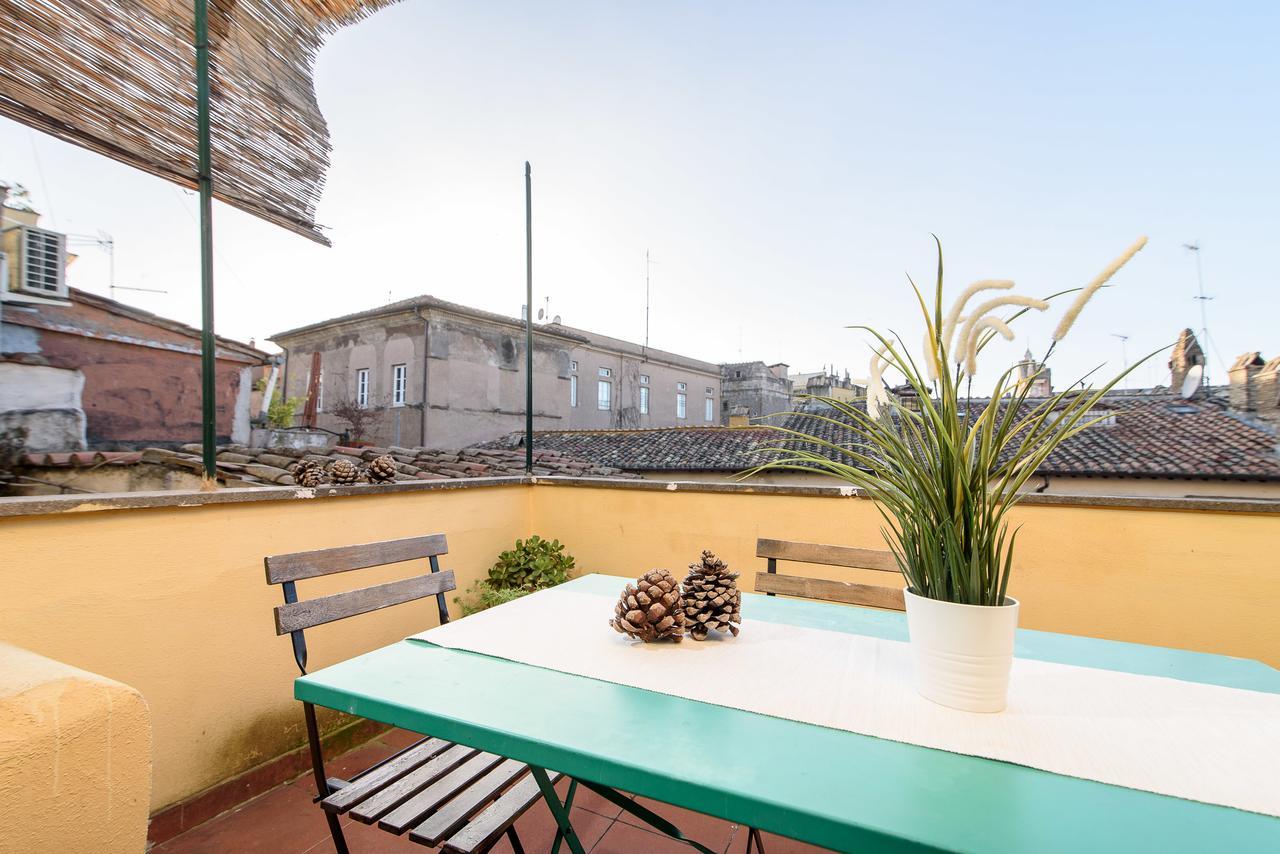 White terrace apartment navona Rome Extérieur photo